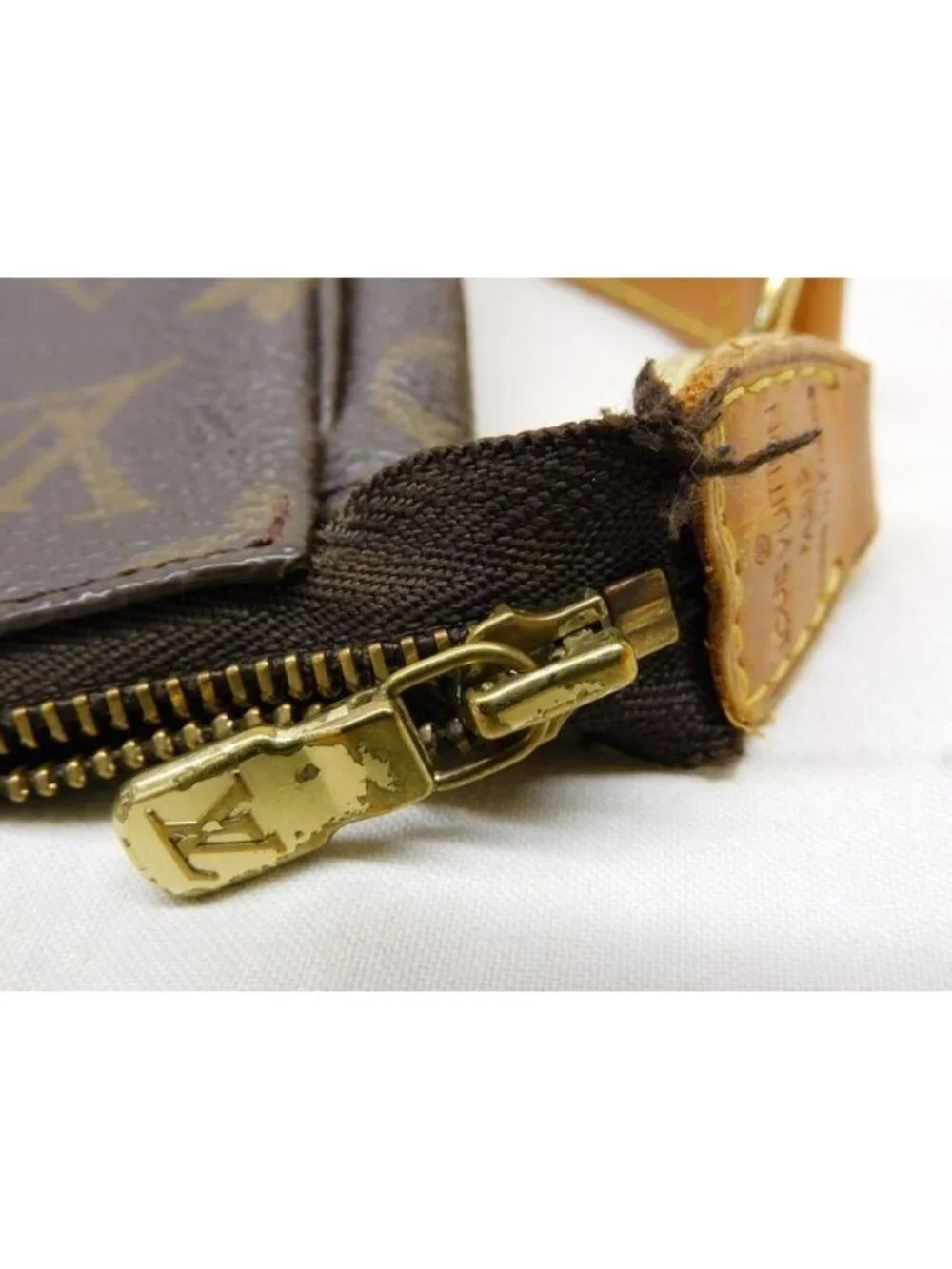 Louis Vuitton Pouch Pochette Monogram